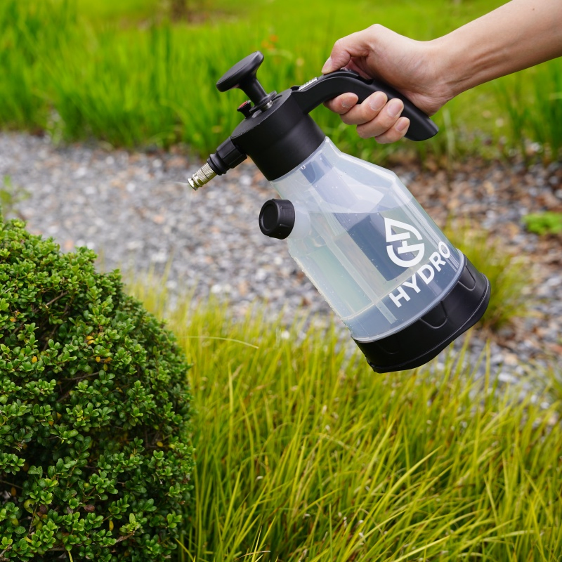 2L Ergonomic Heavy-Duty Garden Mist Sprayer for Home Water Flowers