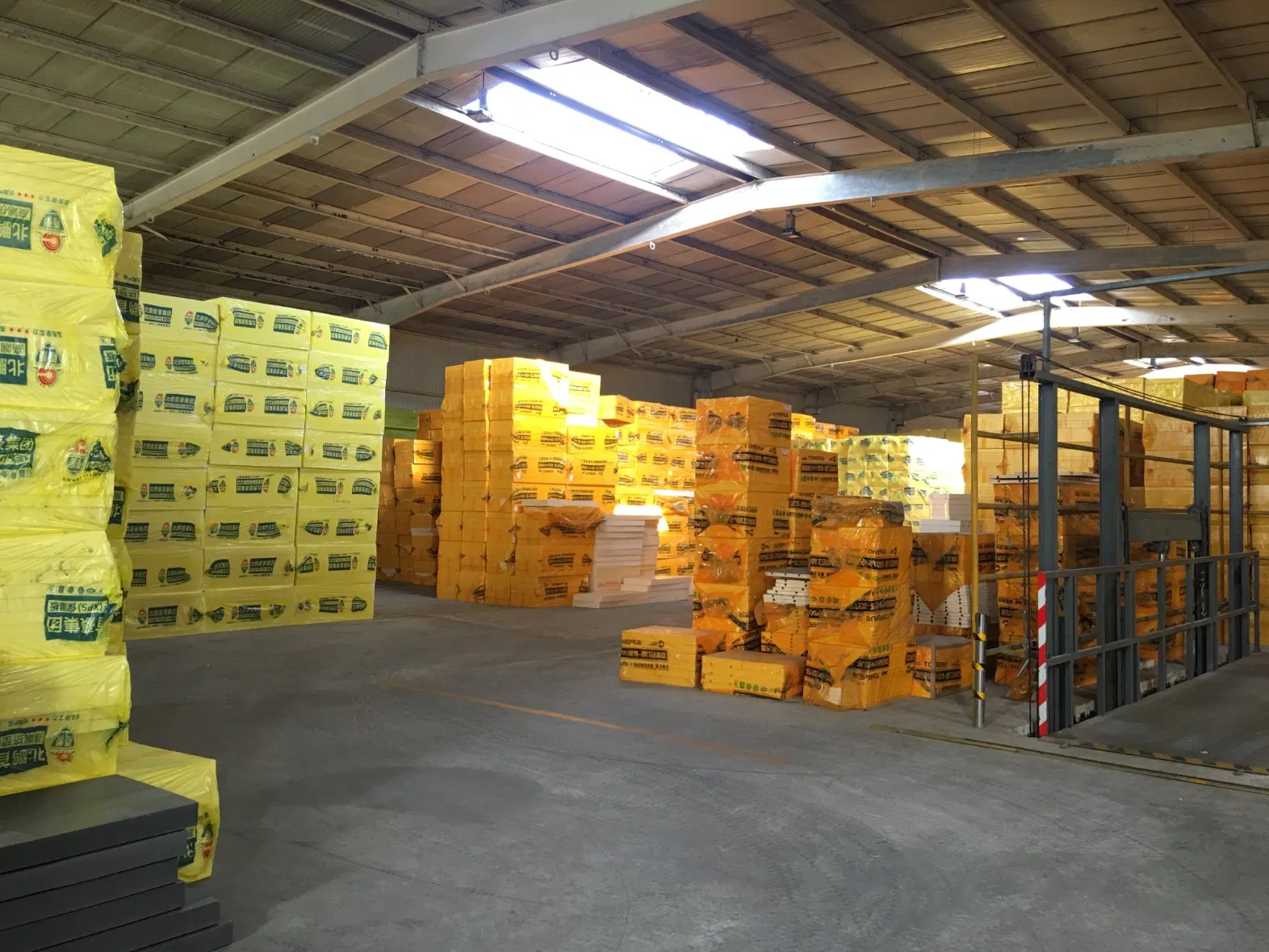 Durable Thermal Insulated Block for Optimal Temperature Control