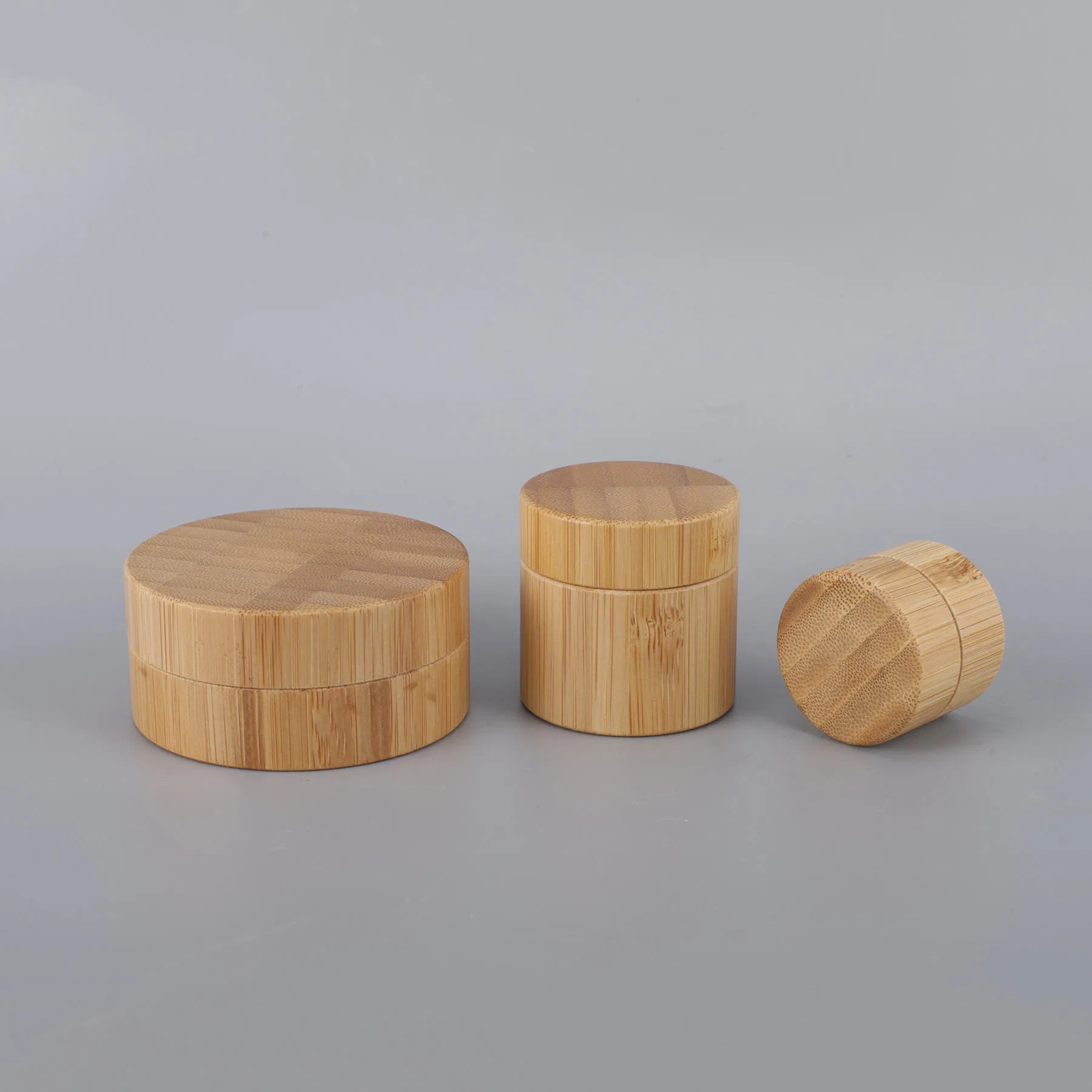 Косметические баночки 17 унций с бамбуковой крышкой