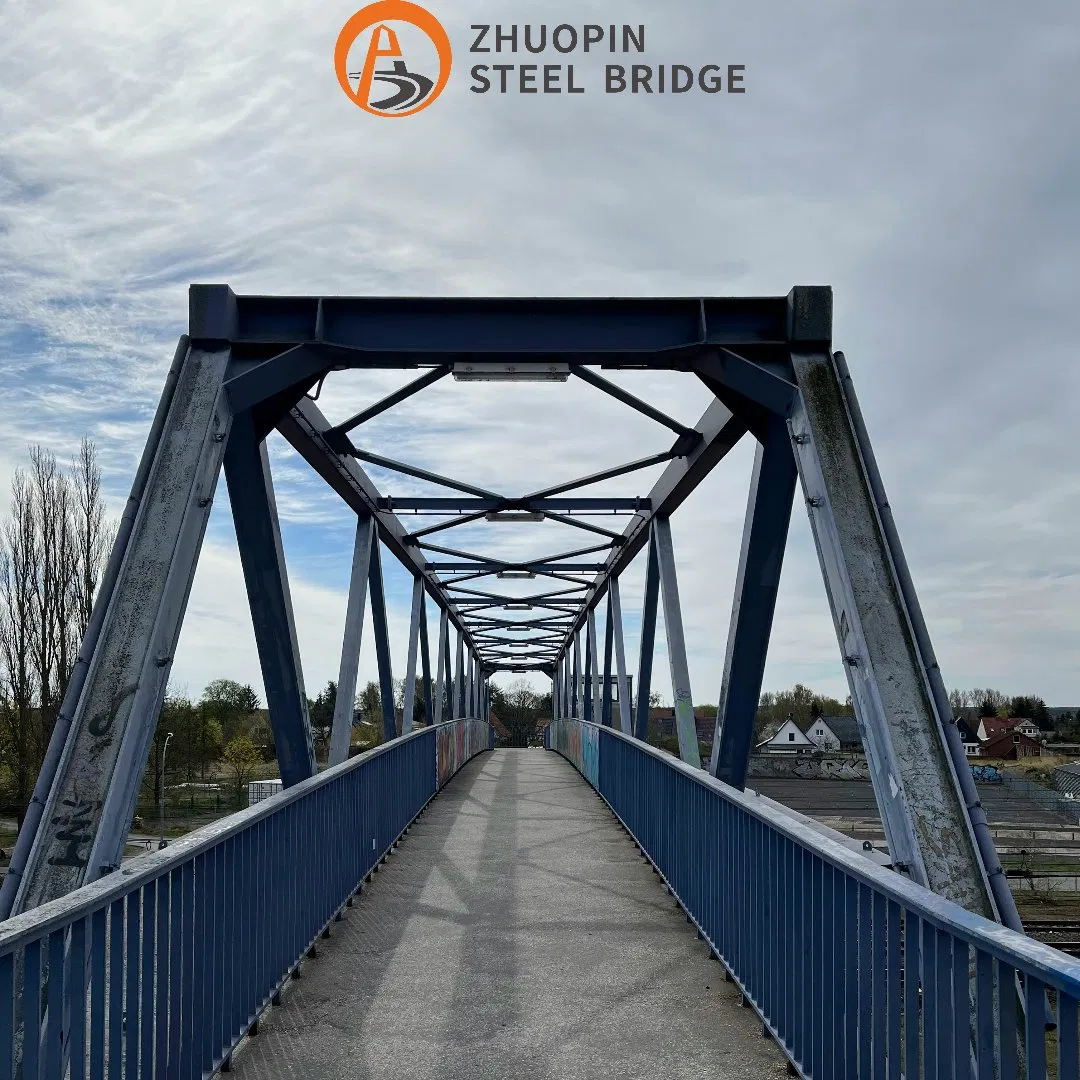 Prefabricated Steel Structure Bridge / Truss Steel Bridge