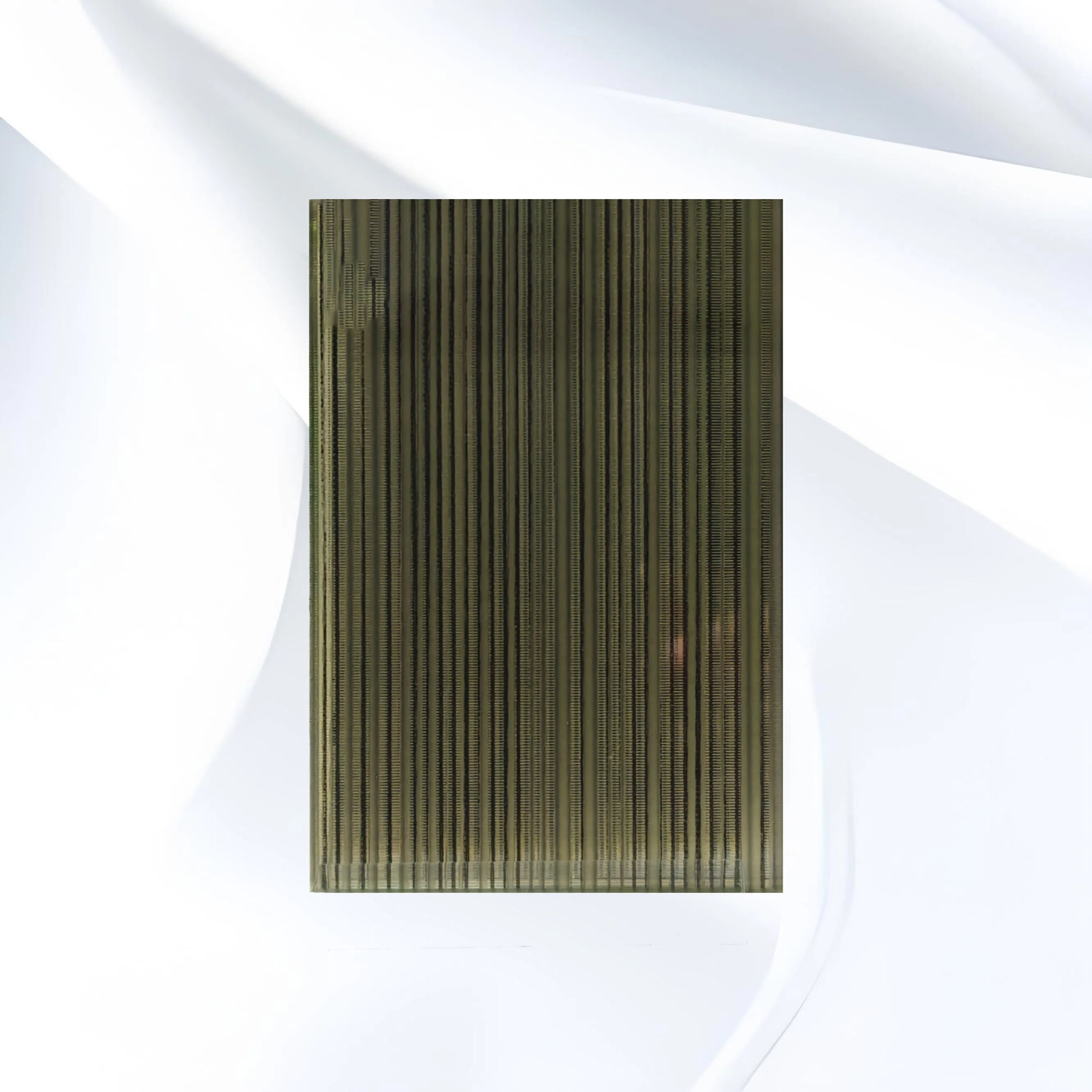 Durable Laminated Glass with Stylish Fabric for Elegant Interiors