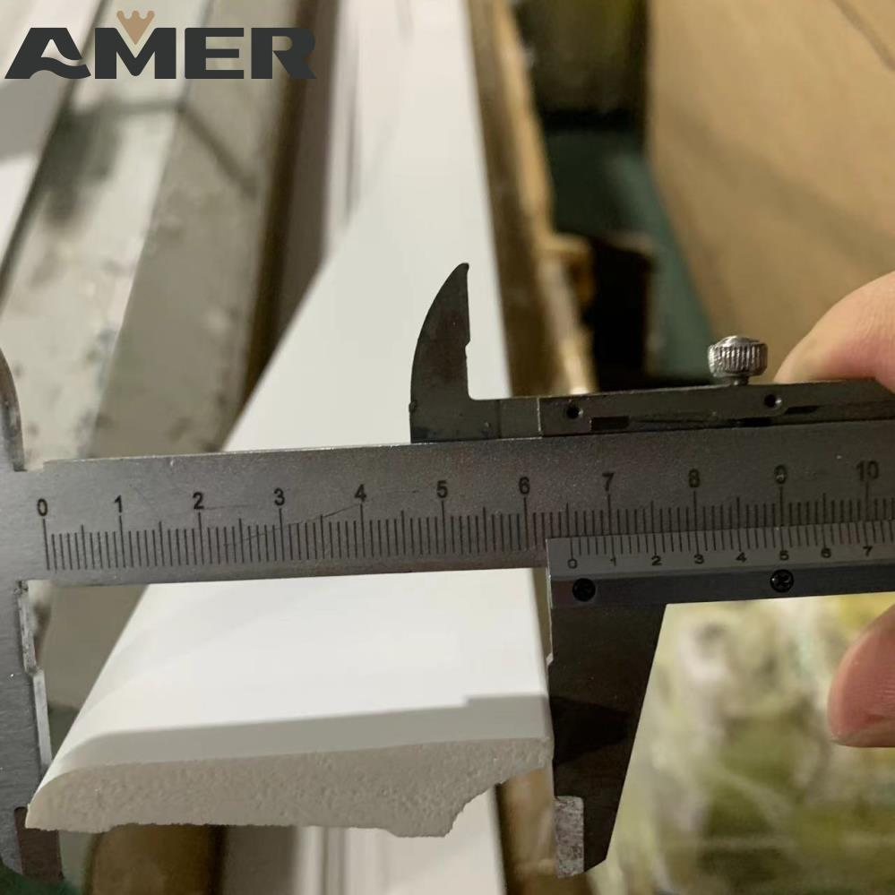 Interior Wall Molding Decorative White Primer Skirting Board