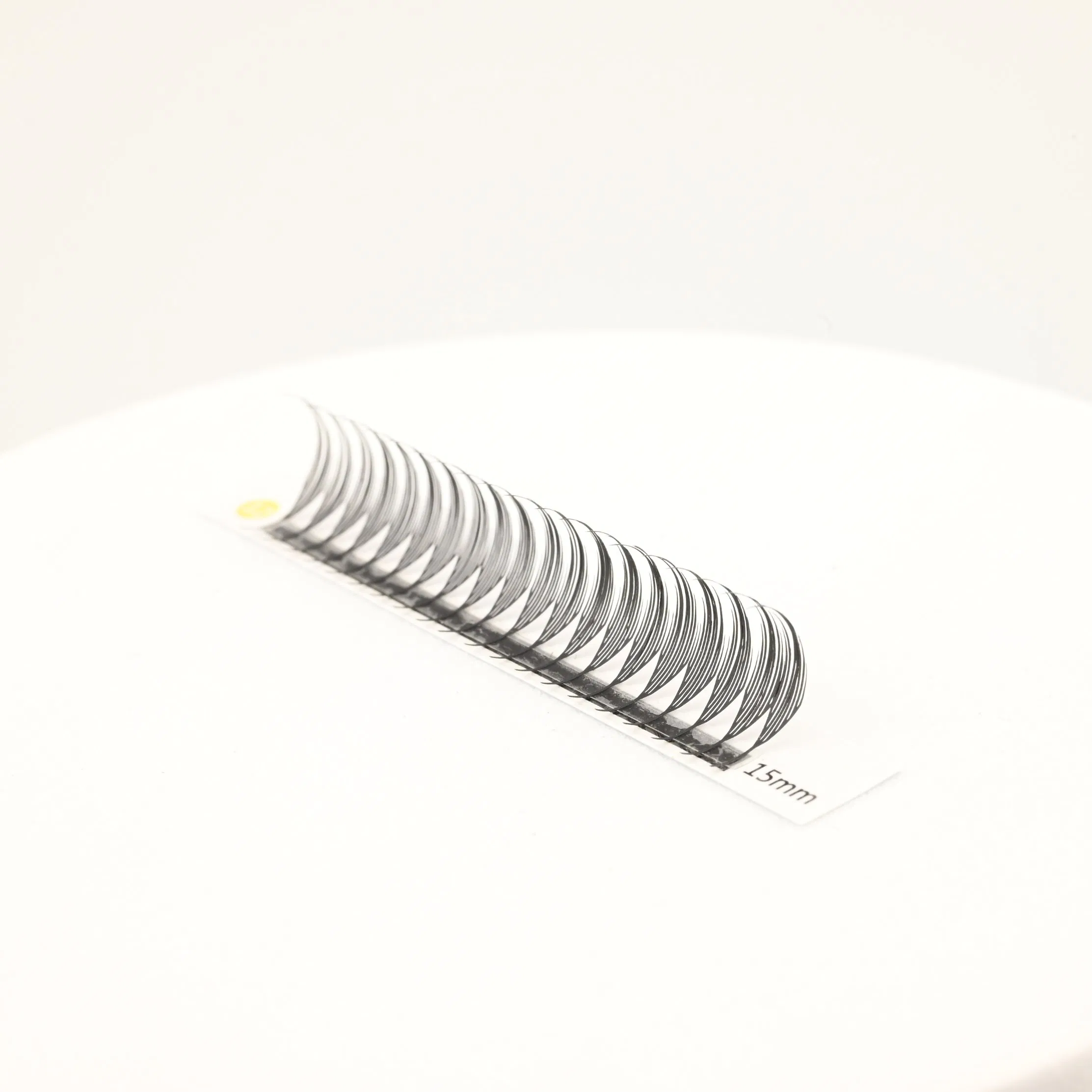 Mt Lashes Chinese OEM Factory Price Spire Eyelash Extension Volume New Arrivals Pre Made OEM False Lashes