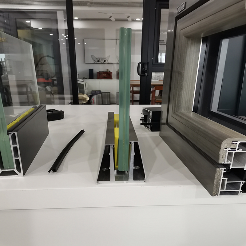 10mm Tempered Glass Aluminum Stair Glass Railing Handrail