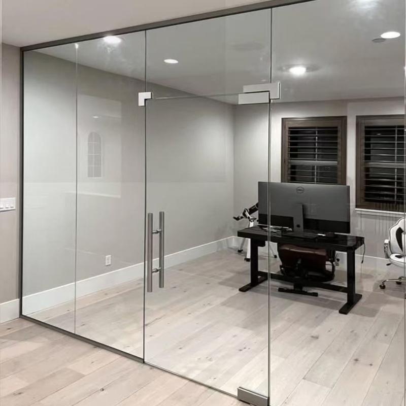 Tall Glass Partition for Workplace
