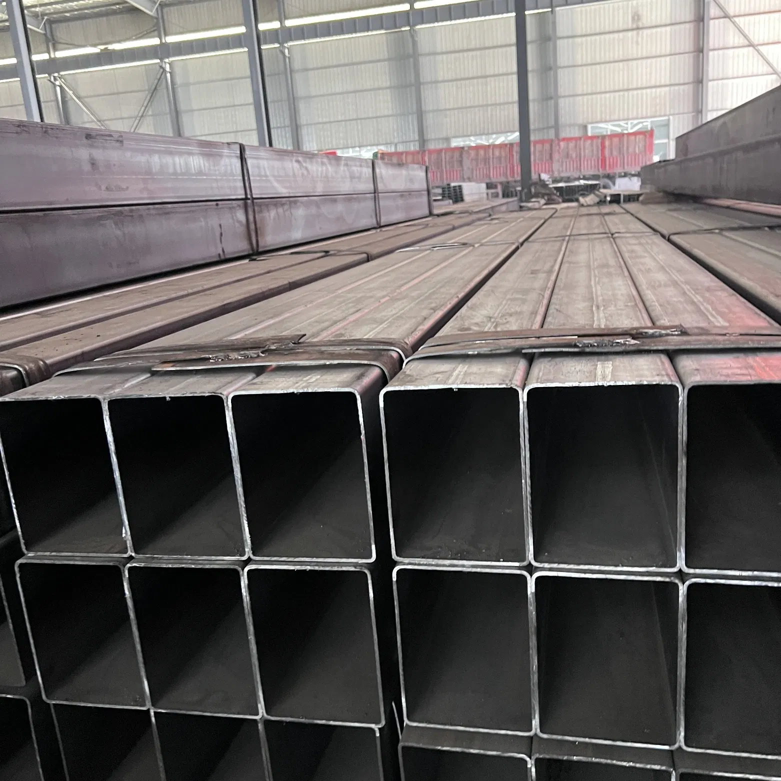 Hot Rolled Seamless Square Steel Pipe ASTM A270 A554 SS304 316L 316 Round Square Grooved Seamless/Welded Carbon Steel Pipe