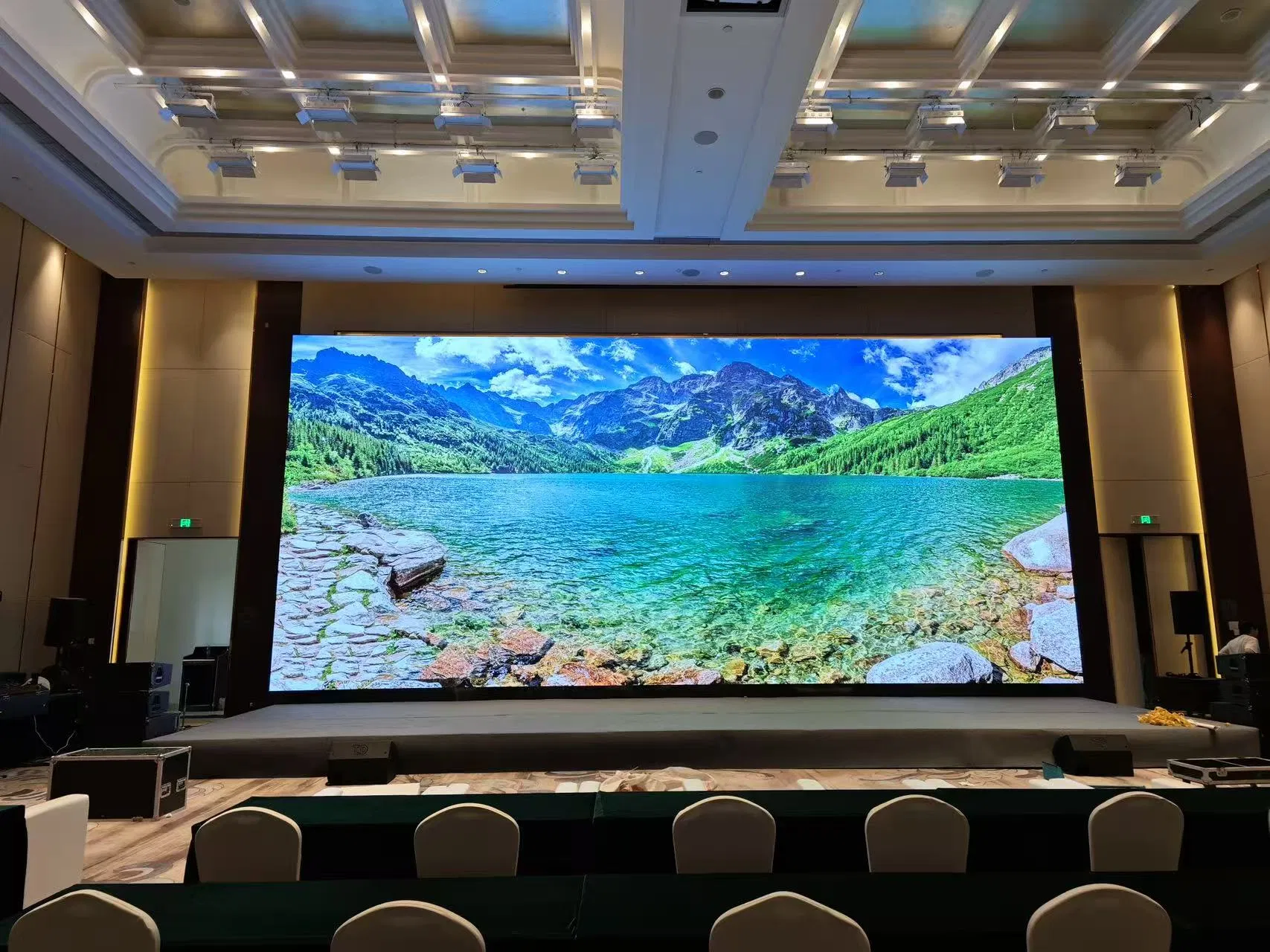 New Design Full Color LED Billboard Advertising P3 Screen LED