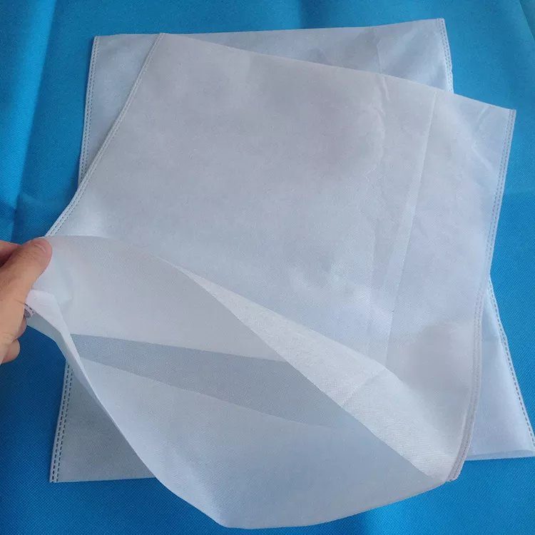 Customized Disposable Thickened Breathable Nonwoven Fabric Pillowcase for Travel Hotels Personal Beauty Care