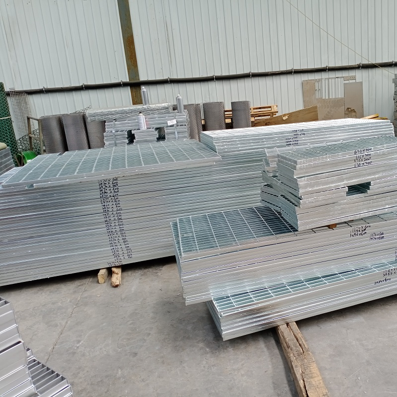 Metal Floor Serrated Grating Sheets/Steel Grating /Steel Grate/Bar Grating