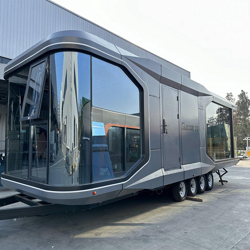 Room Trailer Capsule Unit Space Module Space Capsule House with Trailer Casa Prefabricada Container House Mobile Home Space Capsule House Casa Prefabricada