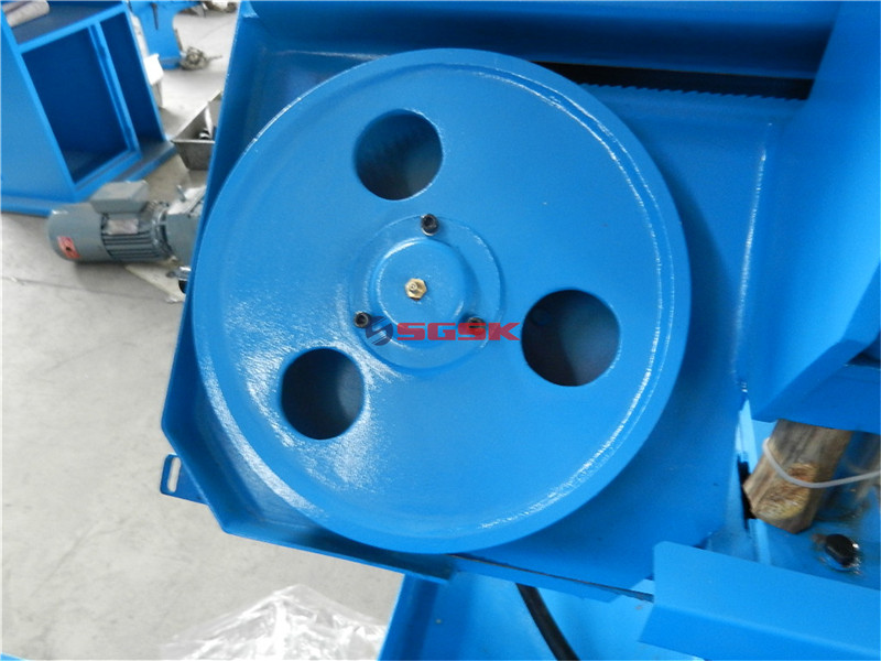 Станок ленточнопильный по металлу GH4220