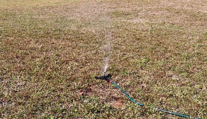 360degree Adjustable Lawn Grass Rotatable Sprayer Roof Top Metal Sprinkler