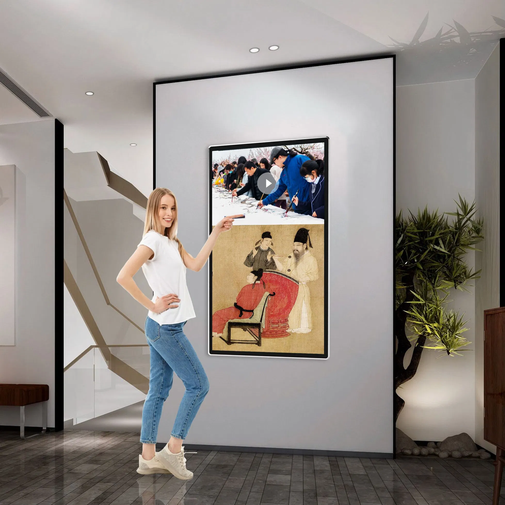 65-дюймовый вертикальный рекламный экран