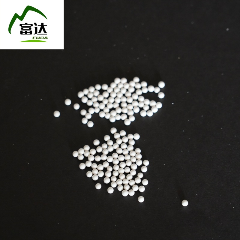 Циркониевые силикатные помольные шарики высокой плотности