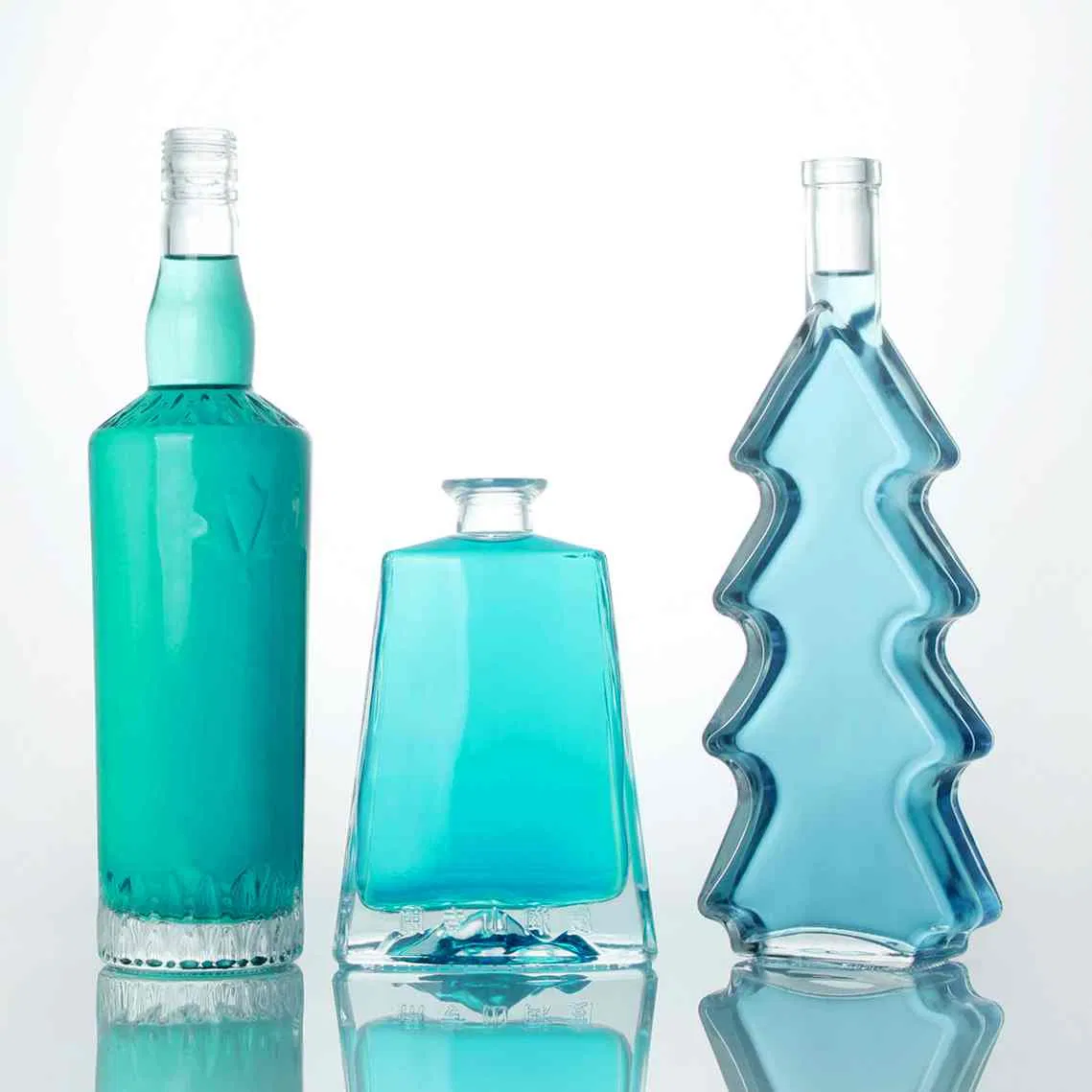 500ml Vodka Glass Bottle Liquor Bottle Empty Vodka Bottle Christmas Tree Shape Decanter