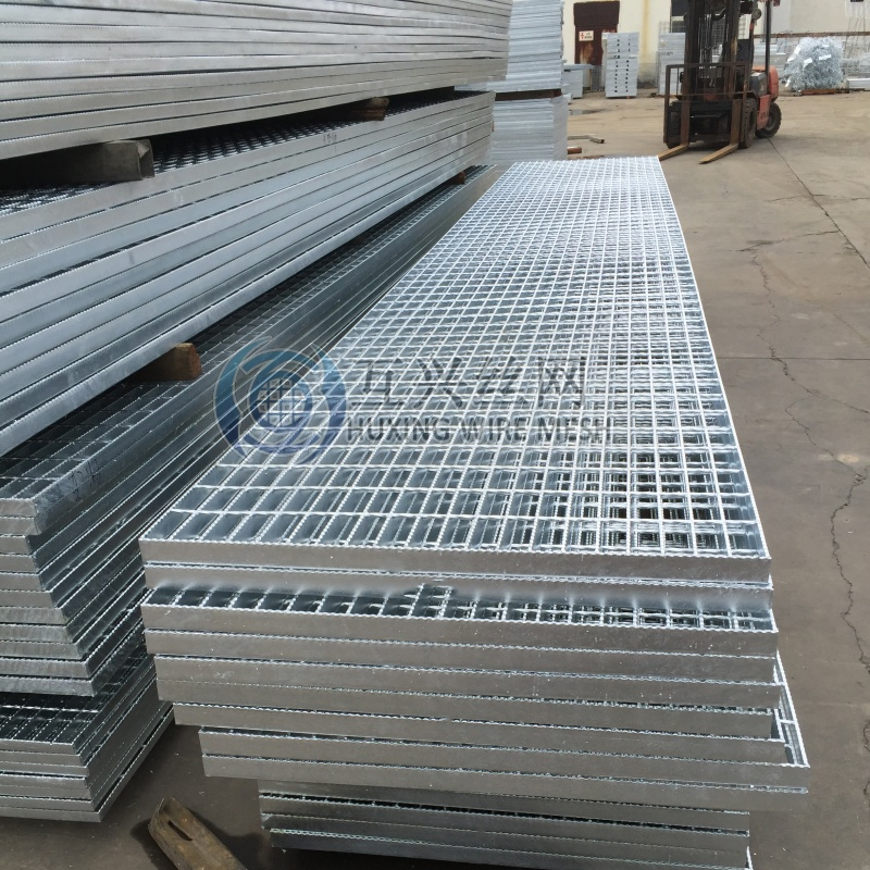 Stainless Steel Rust Proof Hot Zinc Coating Carbon Steel Bar Grating Water Drainage Steel Grate for Drains Channel Floor Trench Cover