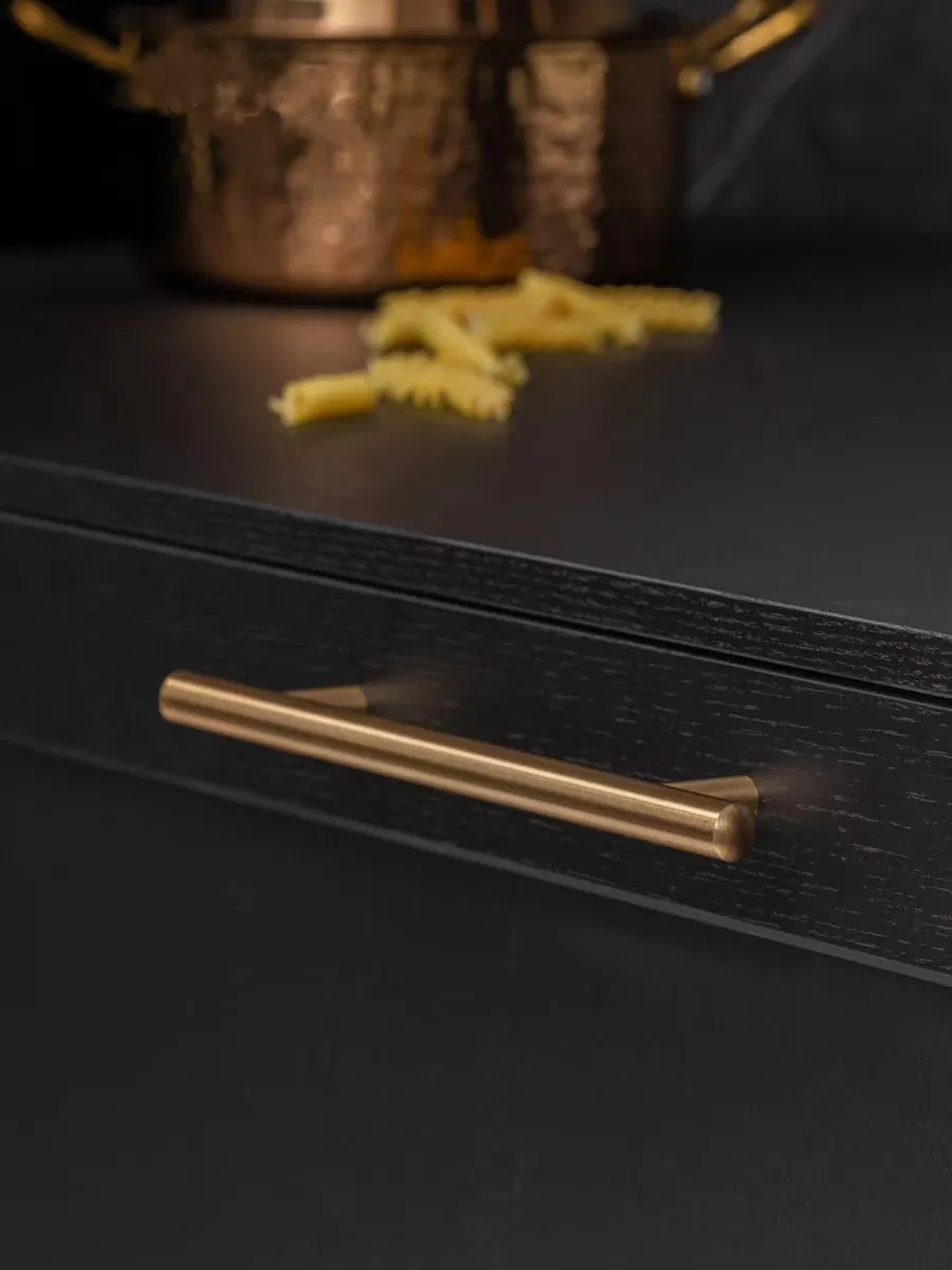 Professional Custom Brass Cabinet Door Lever Aluminium Handle Gold Pull Handles