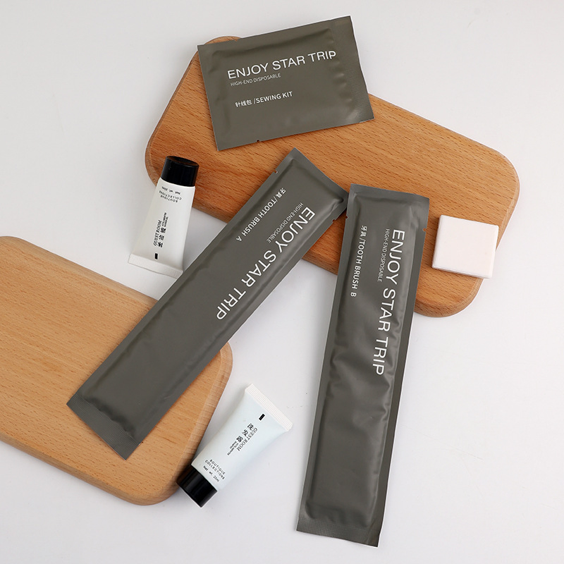 Wholesale on Sale Hotel Toiletries Set Disposable Toothbrush