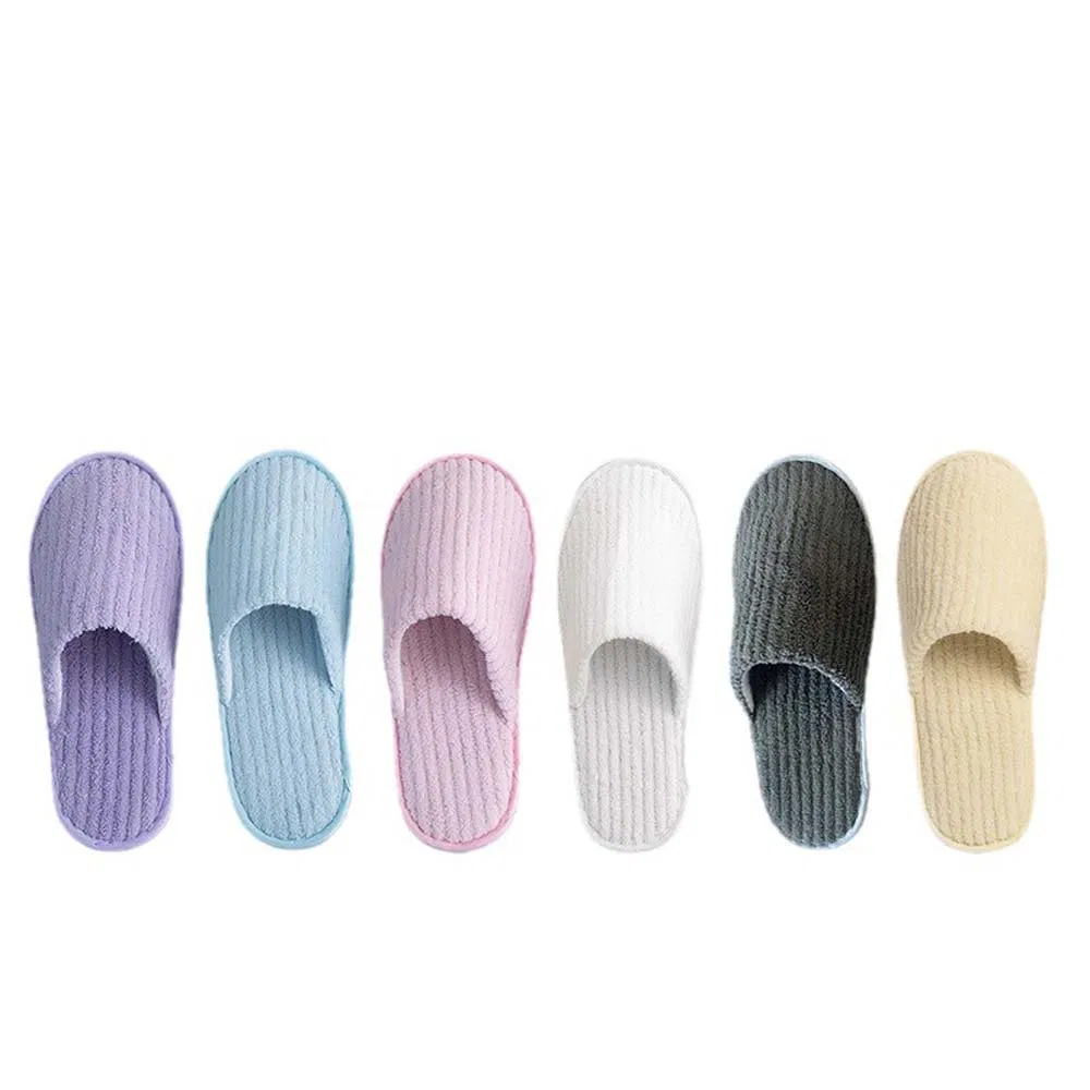 Customized Logo Disposable Slippers in White/Gray/Pink/Purple/Blue with Coral Fleece Surface for 3-5 Star Hotel/Guesthouses/SPA/Airline
