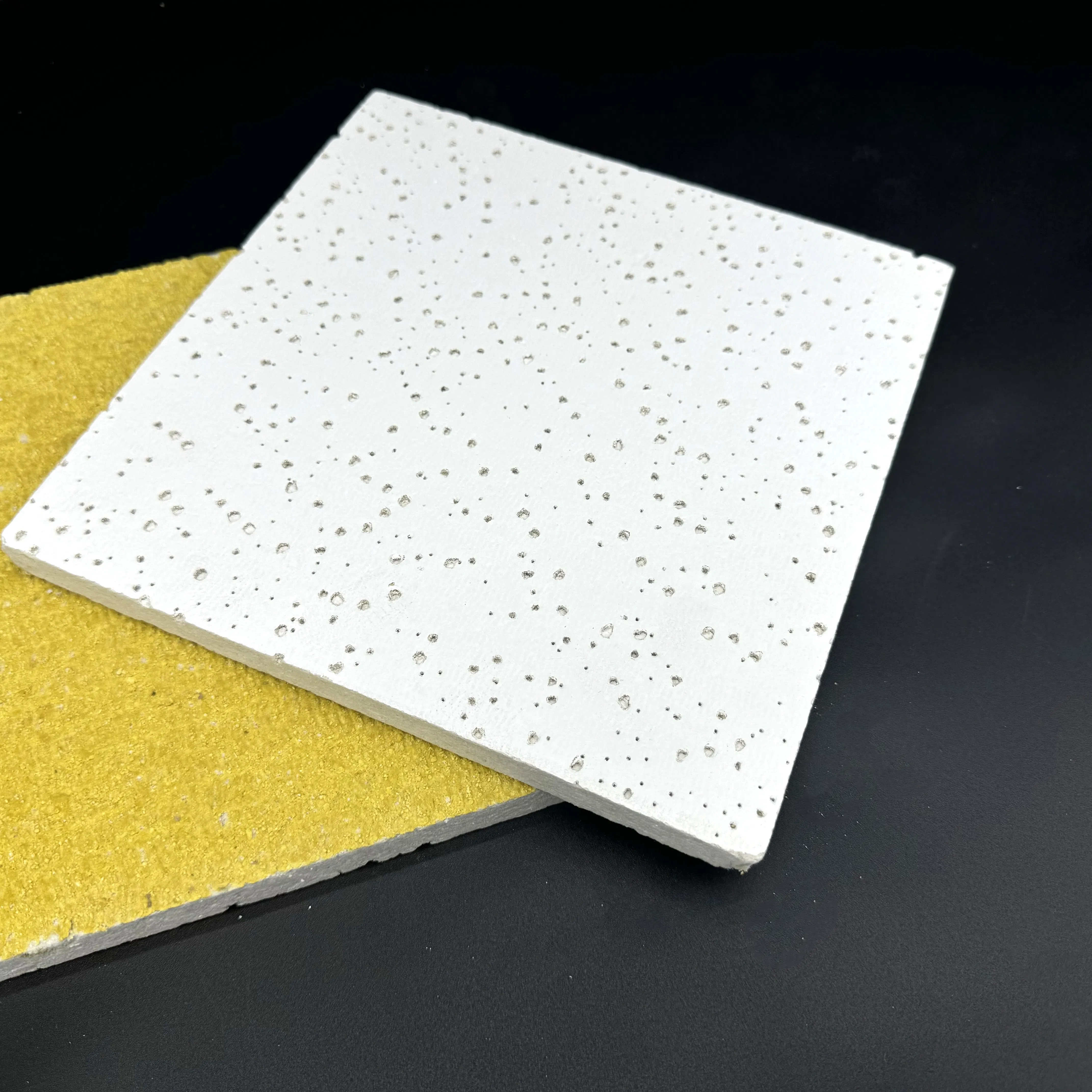 600X600 Mineral Fiber Ceiling Tile for Commercial Ceilings with Fire Resistance