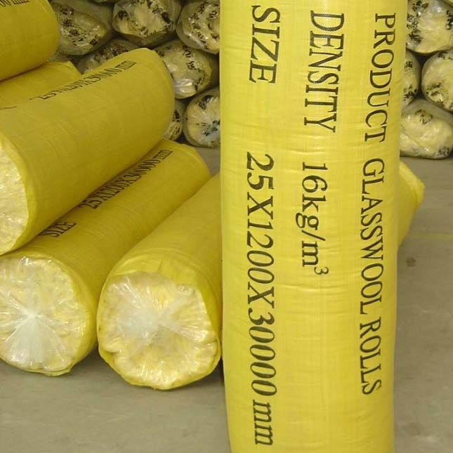 Fiberglass Wool Blanket with Kraft Paper /Fsk Foil Facing/Black Tiusse