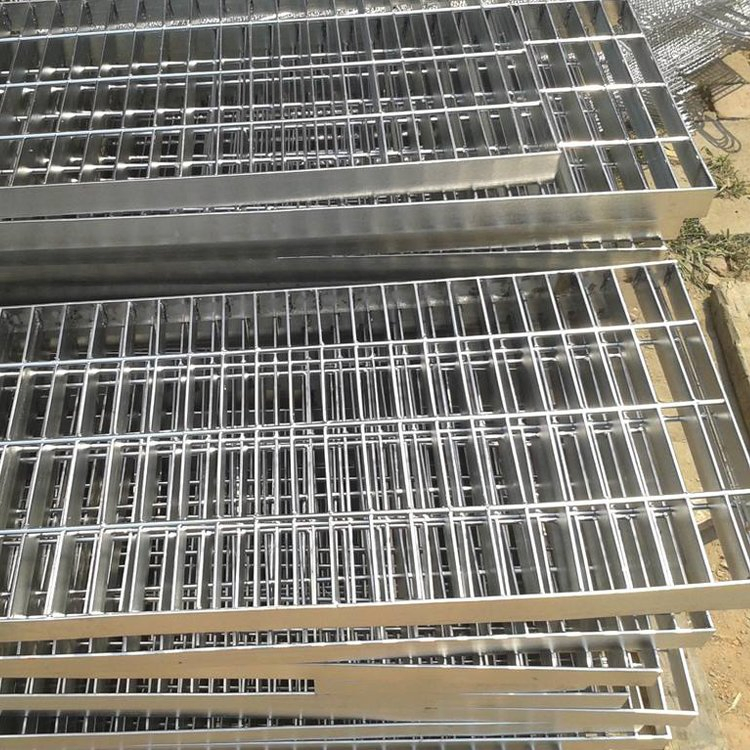Outdoor Stainless Steel Floor Drain with Grating