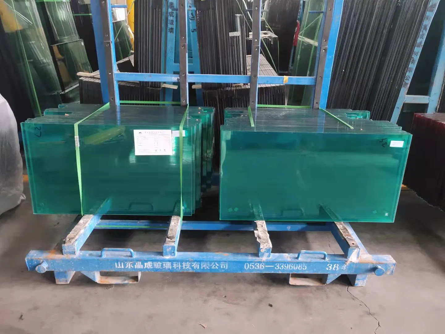 6.38mm to 40.28 mm PVB Clear/Color Flat or Curved Toughened Tempered Laminated Glass