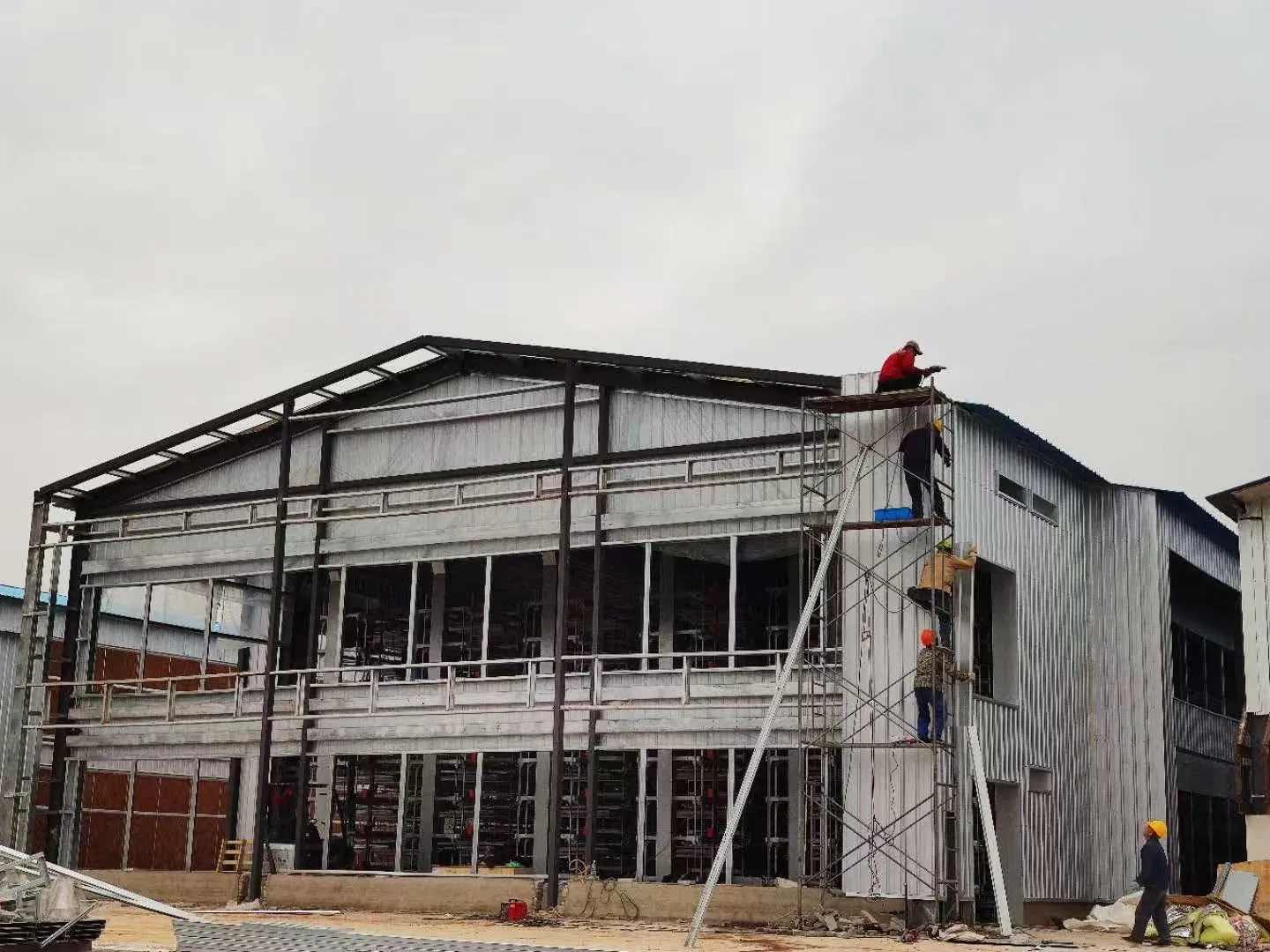Light Steel Structure Poultry Farming Customizable Chicken House Design Commercial Prefabricated Steel Structures Garage Shed Chicken Coop