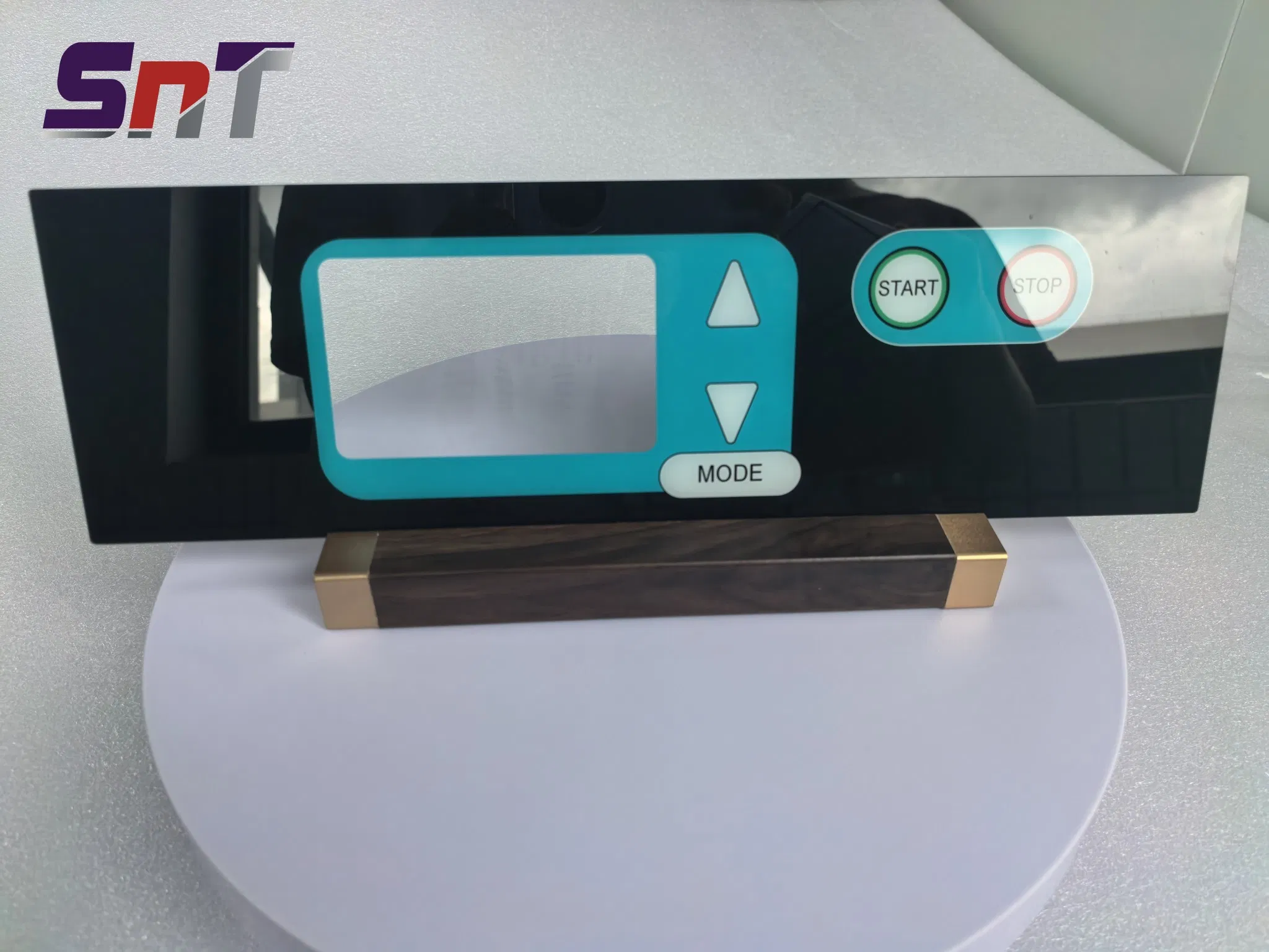 High-Quality Capacitive Touchscreens with Custom Waterproof and Pantone Colors