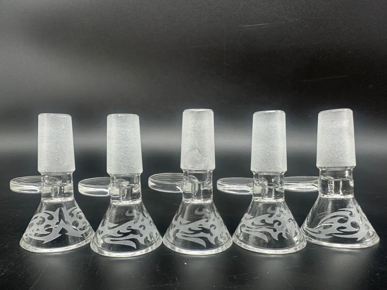 Elegant Mix Color Glass Smoking Pipe for All Season