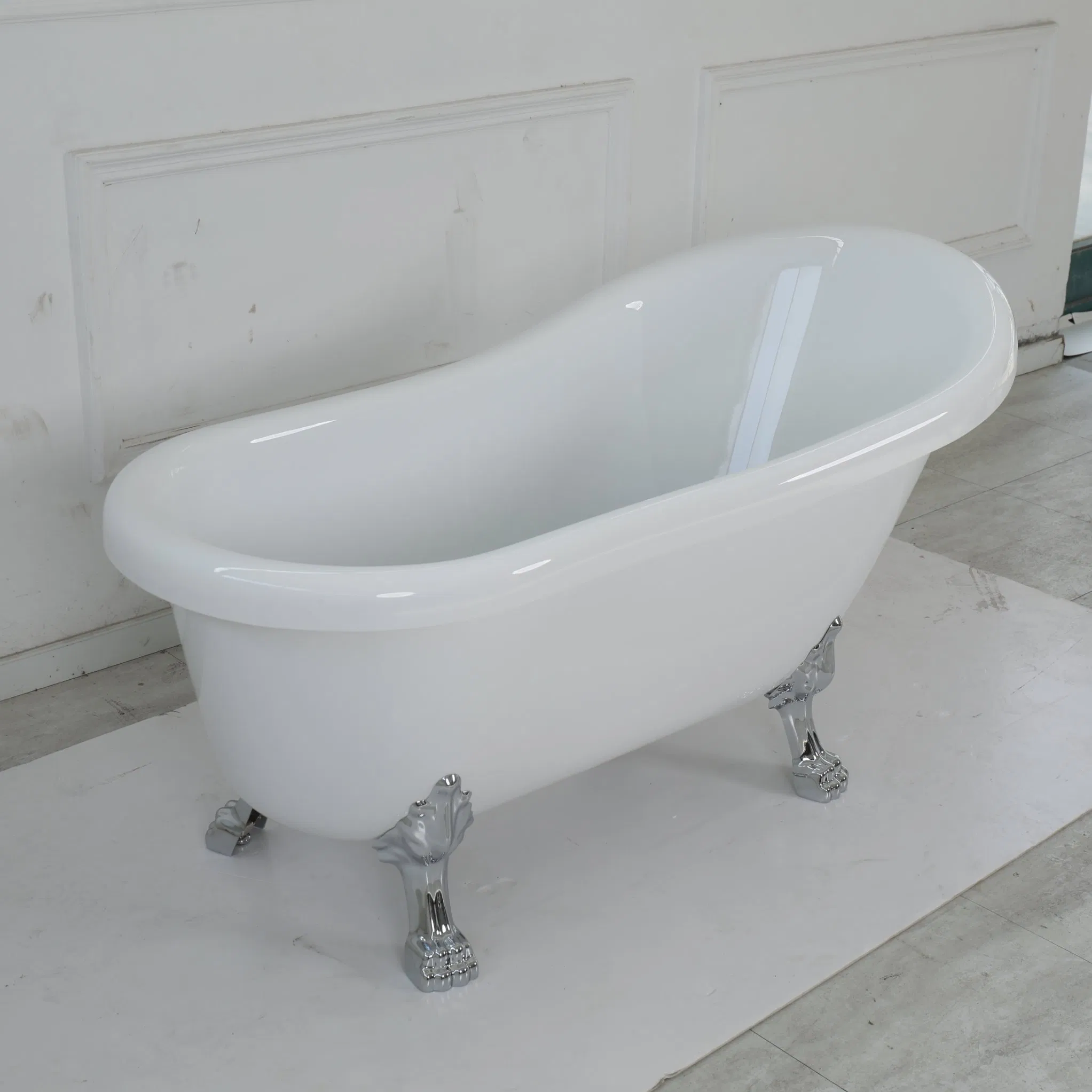 Freestanding Bathtub with Zinc Foot