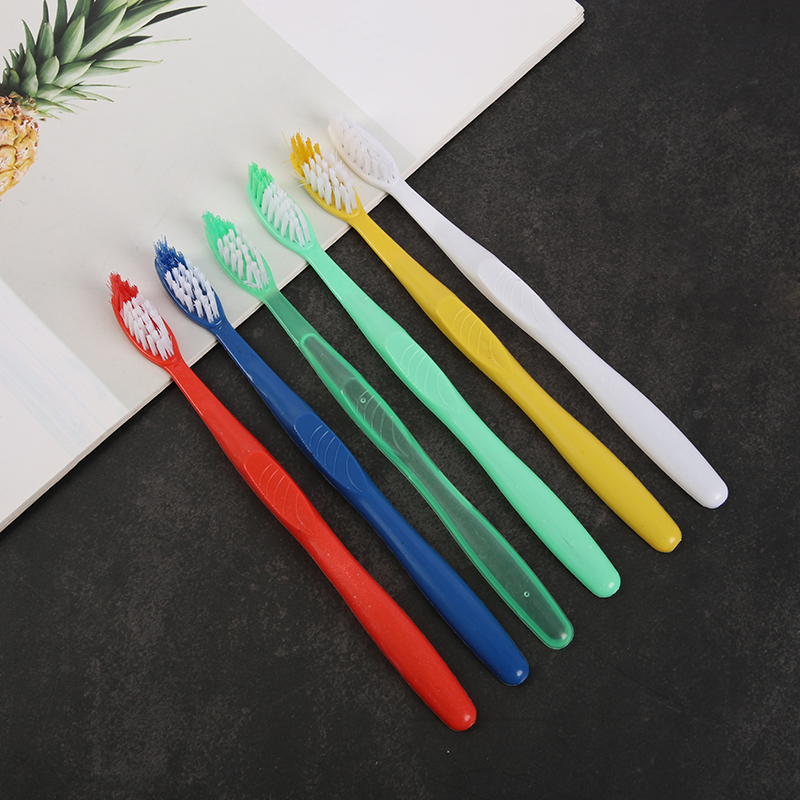 Мягкая зубная щетка для взрослых, дорожный набор