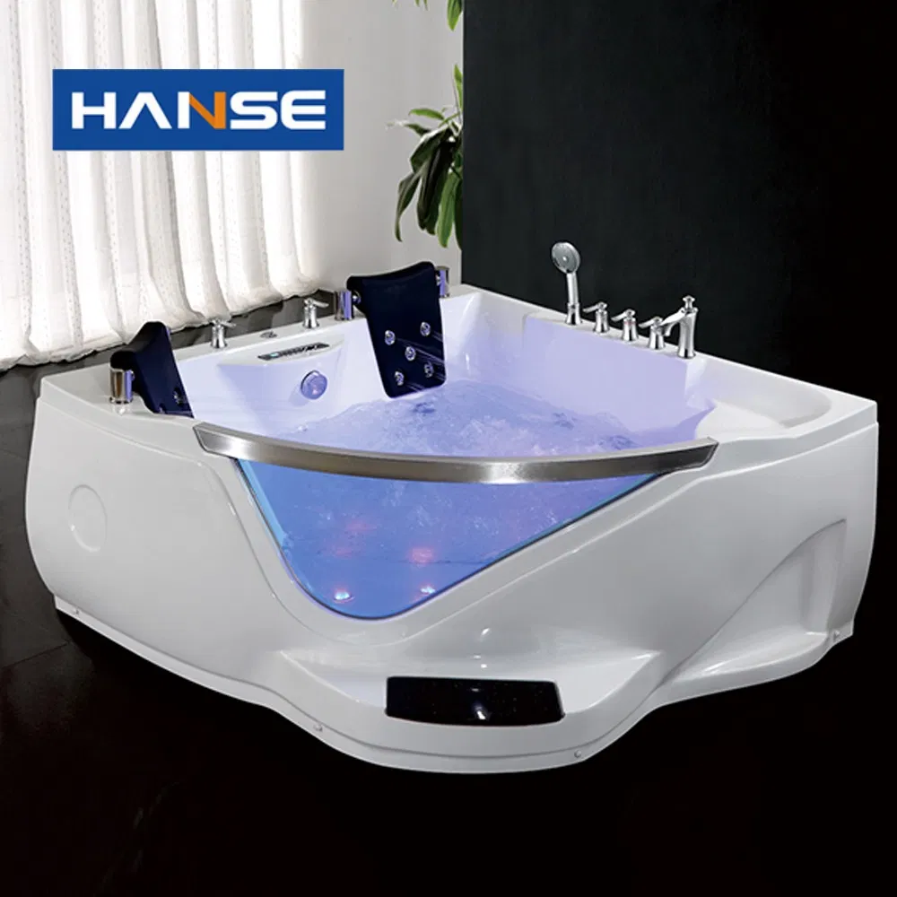 Угловая ванна с гидромассажем 1.5x1.5 м