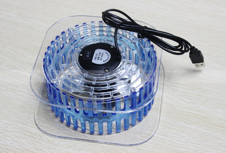 Настольный мини-вентилятор USB с подсветкой