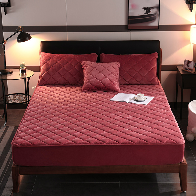 Breathable Soft Cotton Bed Cover Waterproof Mattress Protector