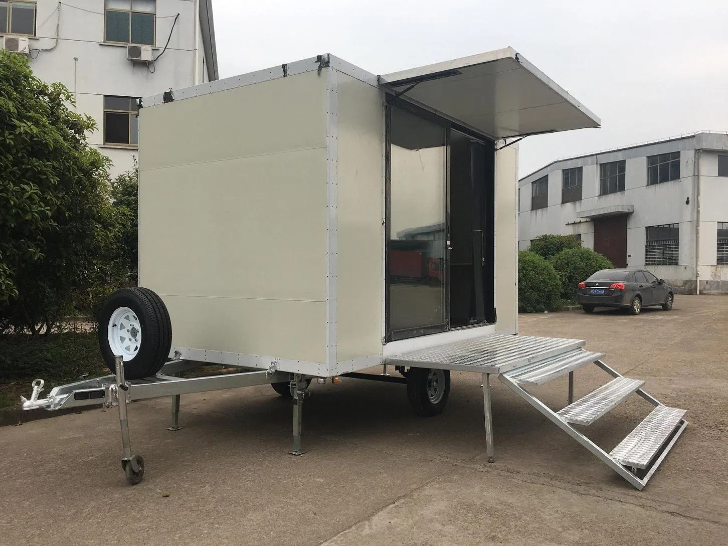 Popular Expandable Tiny Show Room Mobile Outdoor Office on Trailer