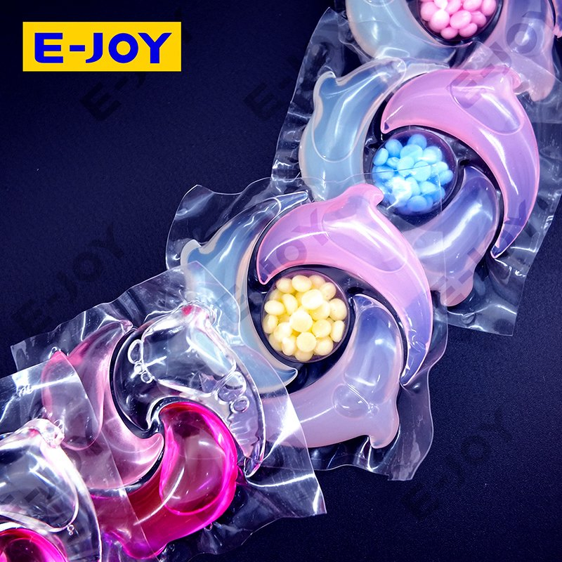 Laundry Pods Detergent Perfect for Busy Professionals, Offering One-Pod-One-Wash Convenience That Saves Time, Reduces Waste