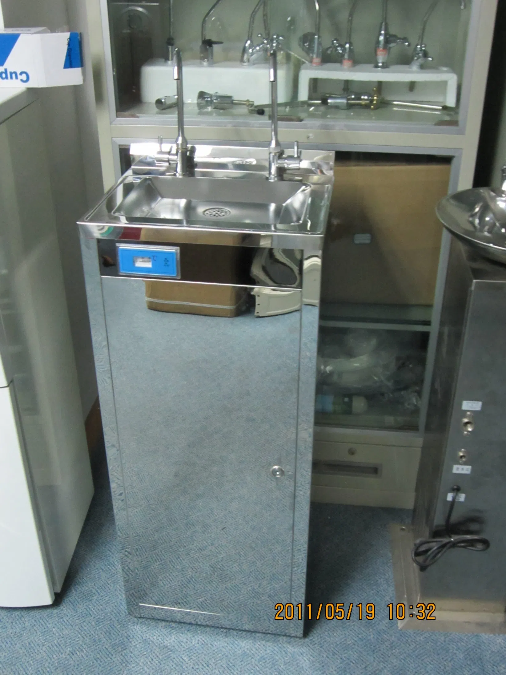 Stainless Steel Wall Mounted Water Fountain with Filtration System Cooler