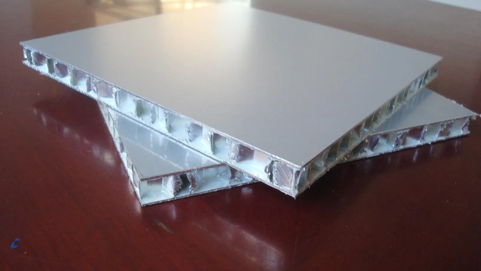 Coustemed Aluminum Honeycomb Composite Panel
