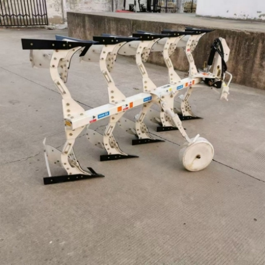 Плуг оборотный низковибрационный с резиновыми амортизаторами