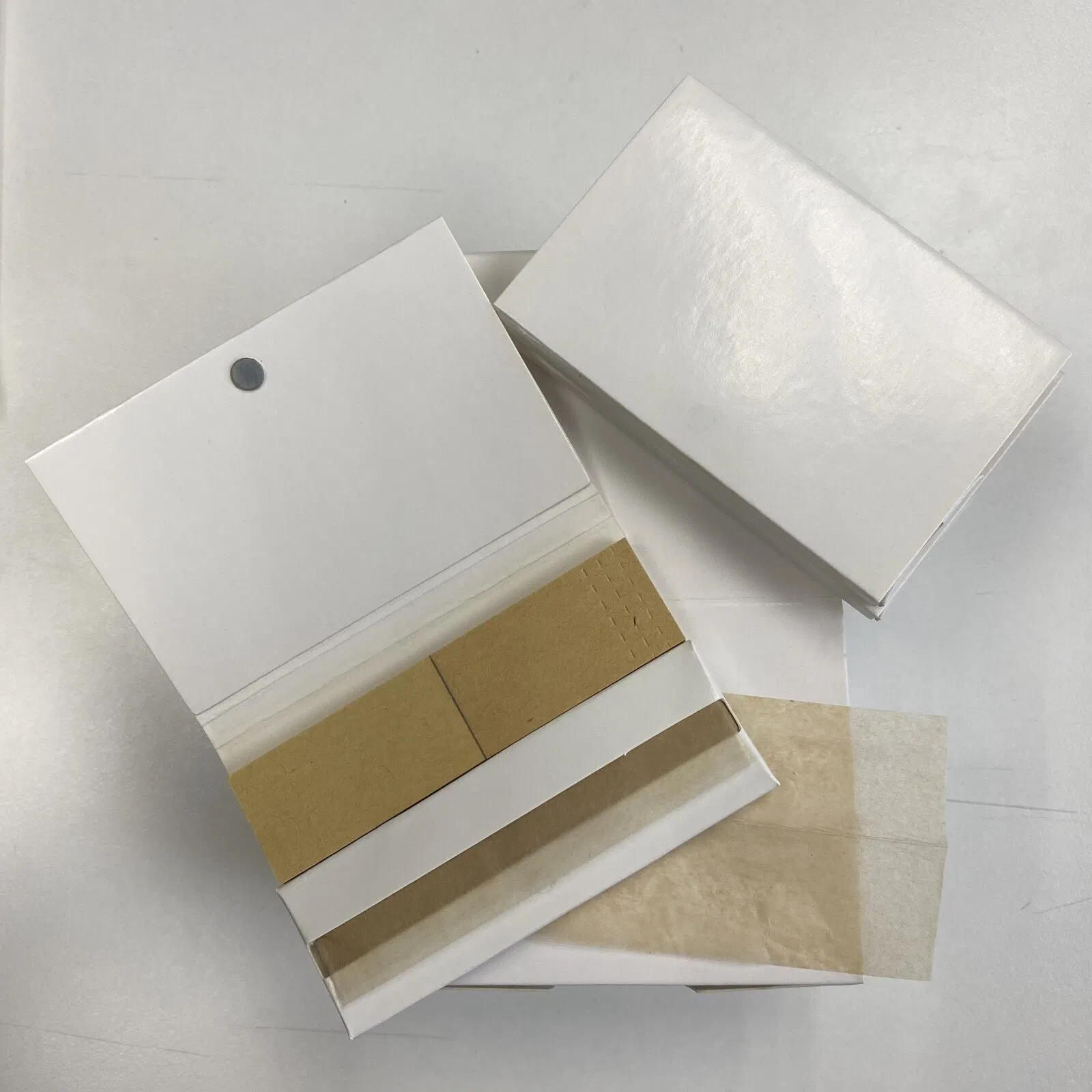 Custom Rolling Paper Insert Magnetic Closure King Slim 1 1/4 Singe Size