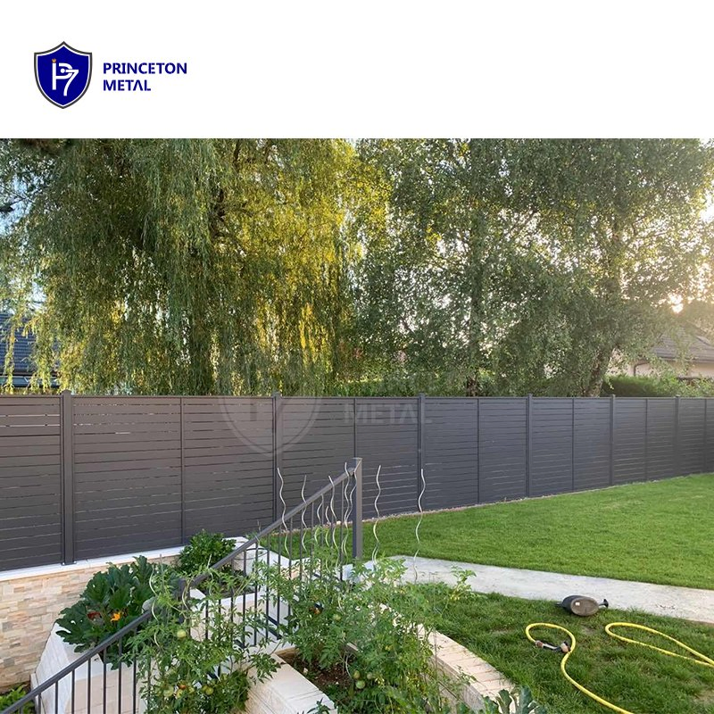 Durable Rust-Free Aluminium Slat Privacy Fence Panel for Garden Outdoor Spaces