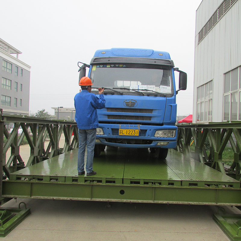 Durable Prefabricated Golf Cart Bridges for Outdoor Areas