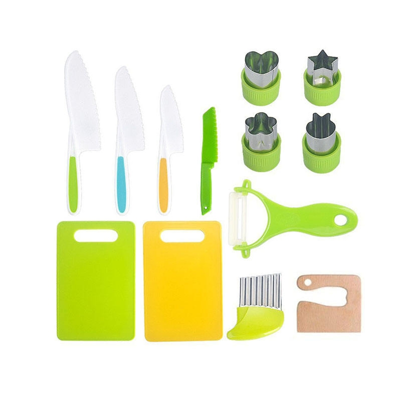 Children's Knife Set Baking Pastry Tool with Cutting Board and Wrinkling Knife