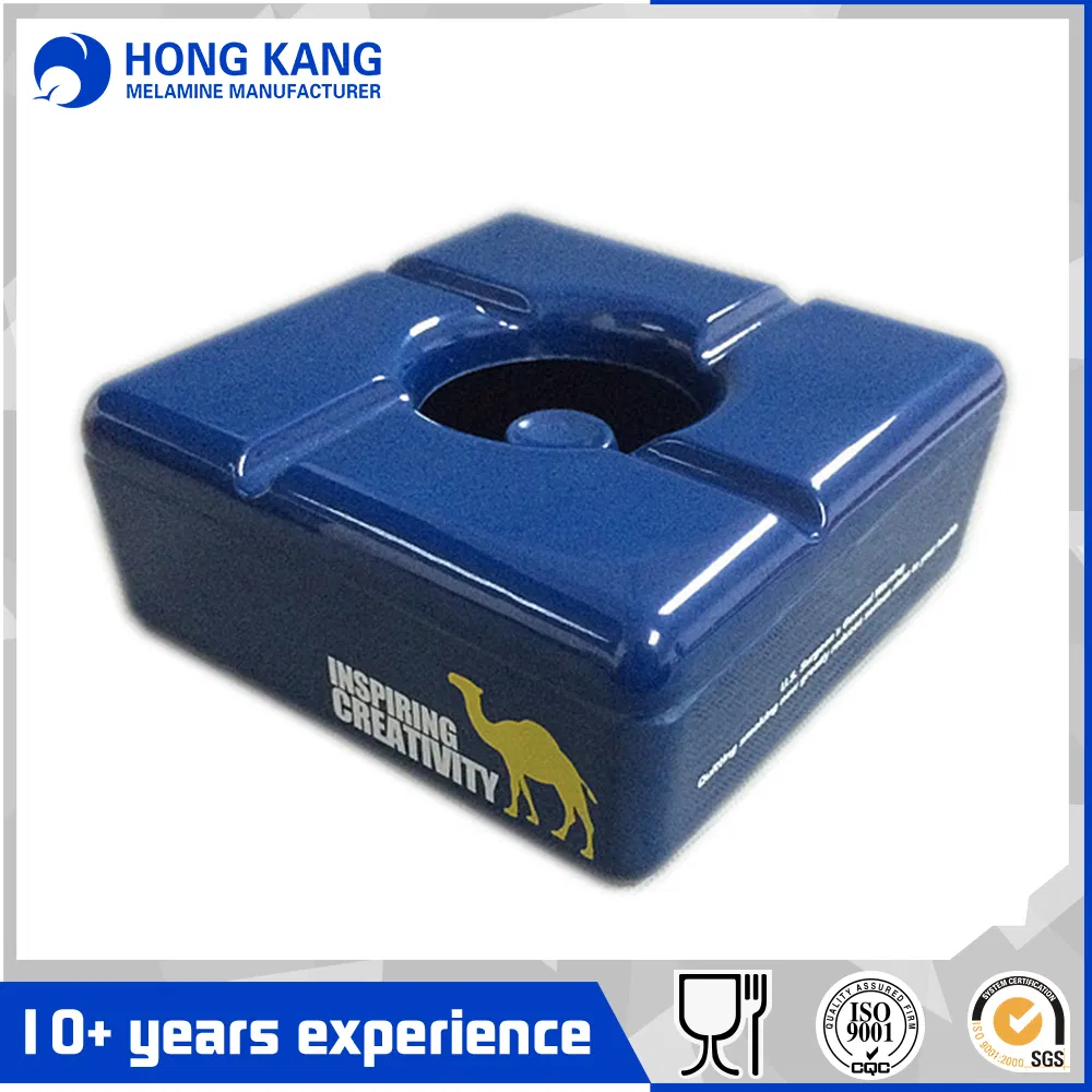 Passed Ce RoHS Square Blue Camel Ashtray with Lid