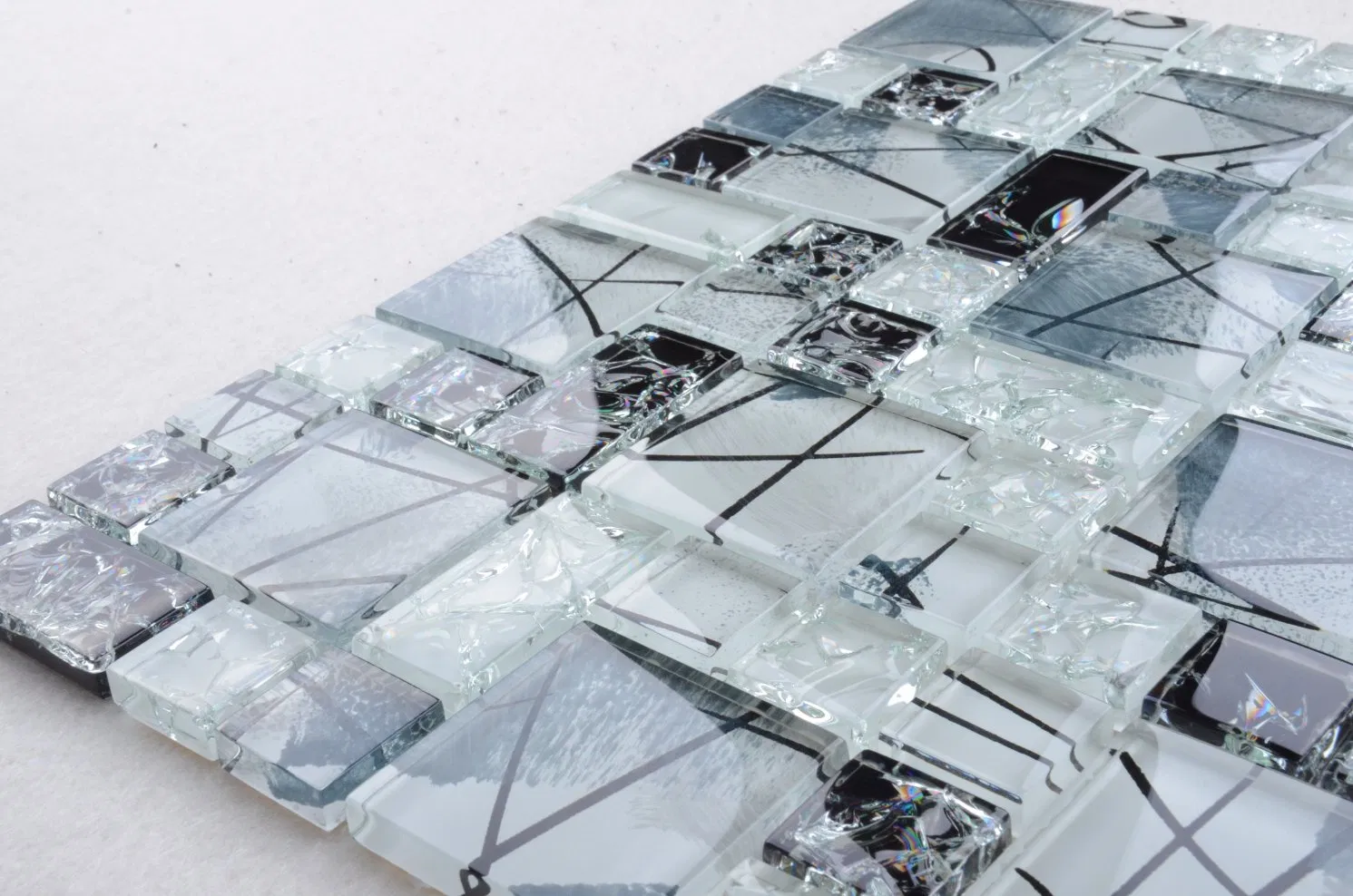 Мозаика 'Ледяная трещина' для стен, стеклянная