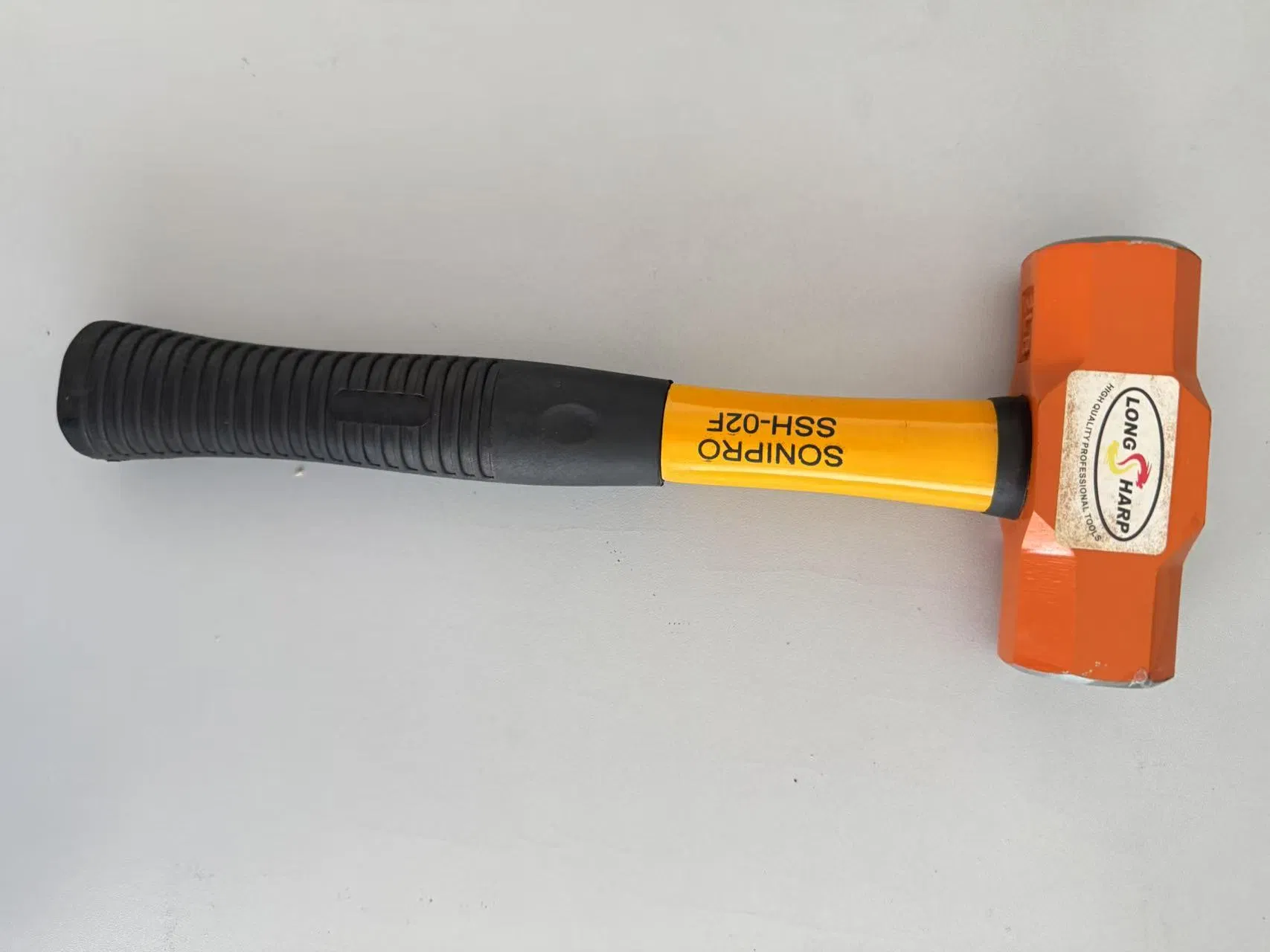 Premium American Claw Hammer for Professional Construction Use