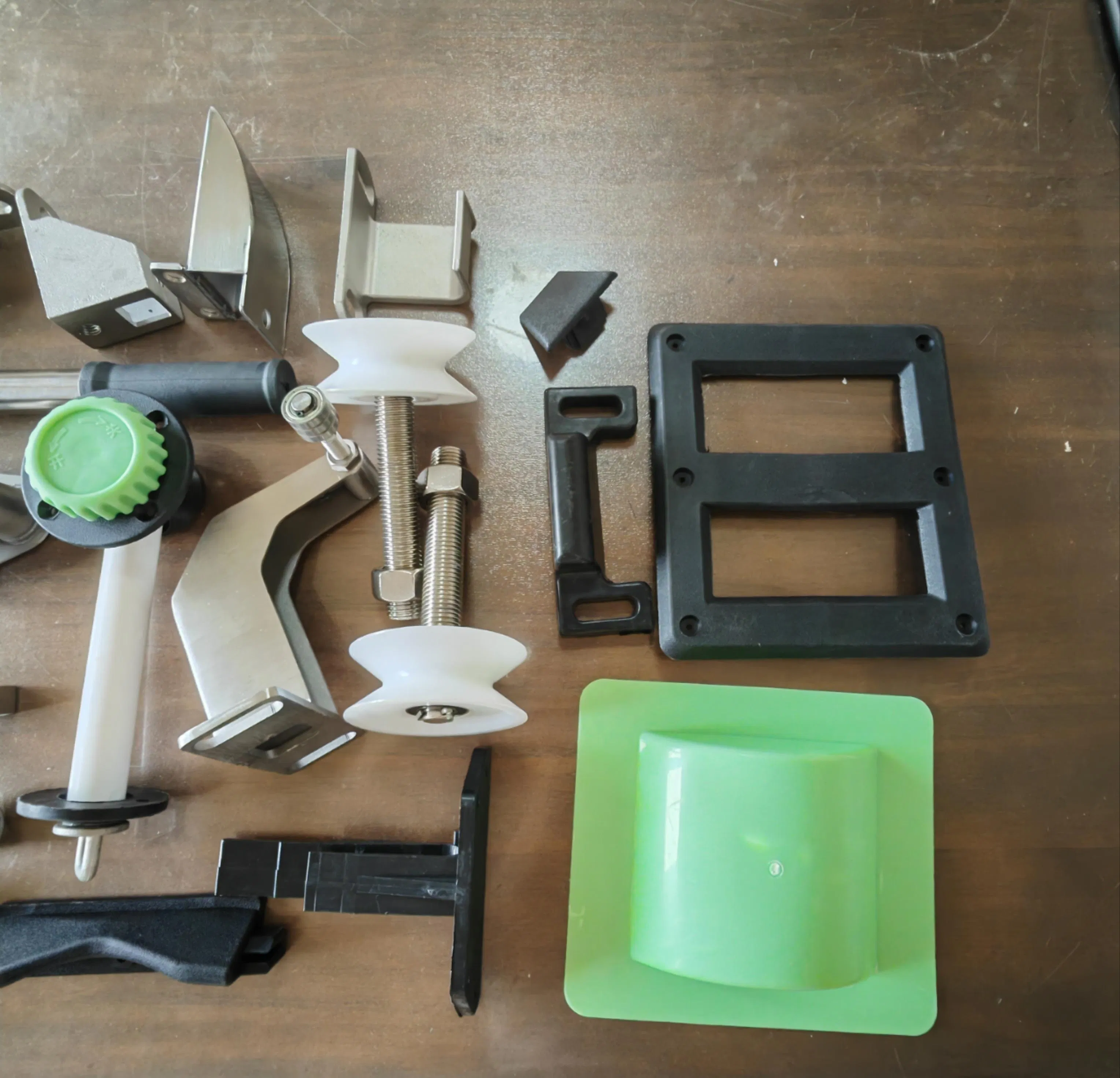 Cold Storage Room Single Opening Air-Conditioning Container Door Spare Part Hardware Accessories