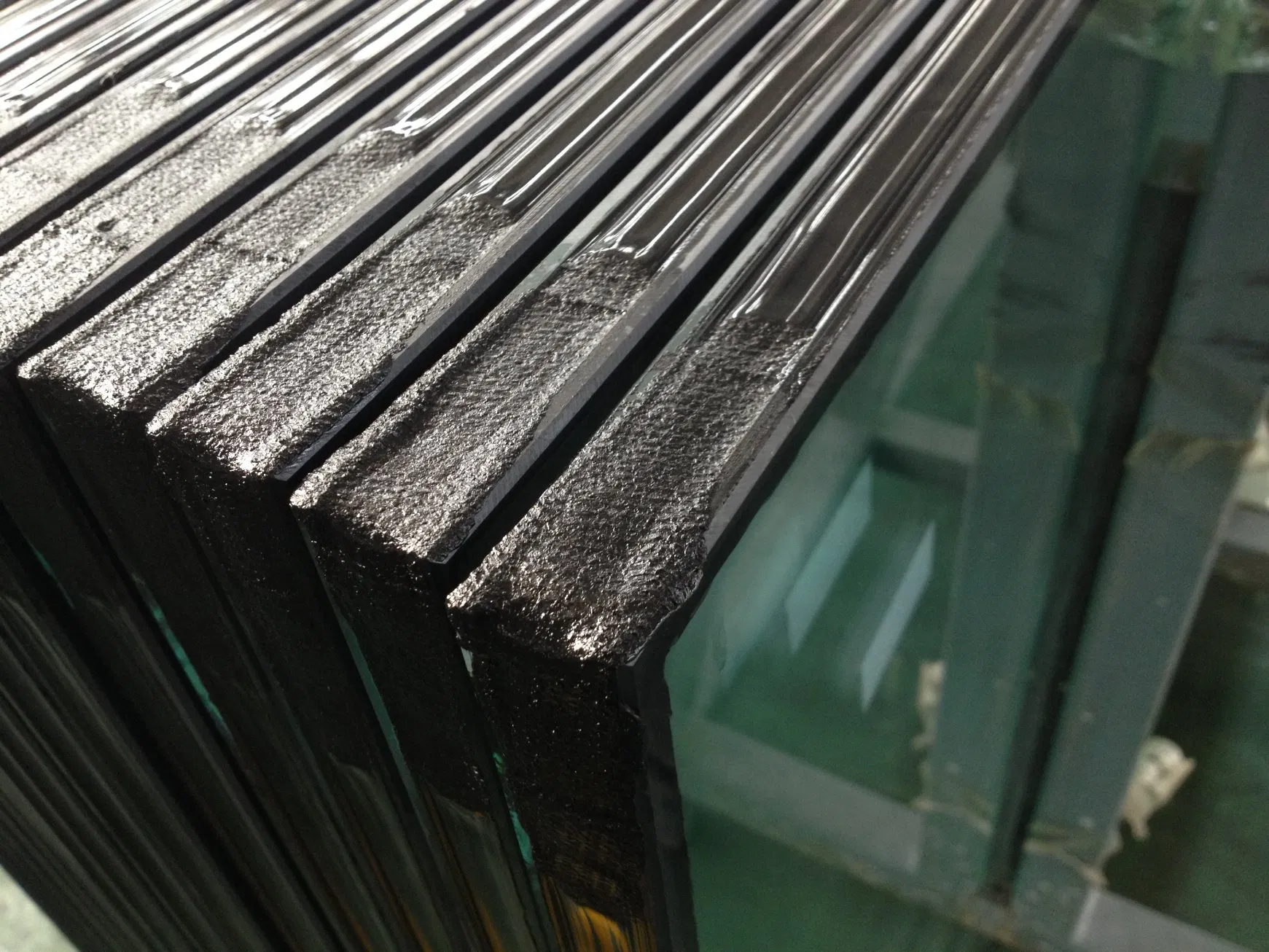 Solar Reflective Low E Insulated Glass