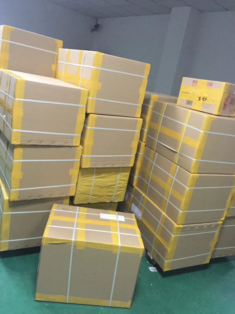 Iradio R5900PRO Walkie-Talkie with 1024 Channel, Digital Two-Way Radio with Voice Prompt